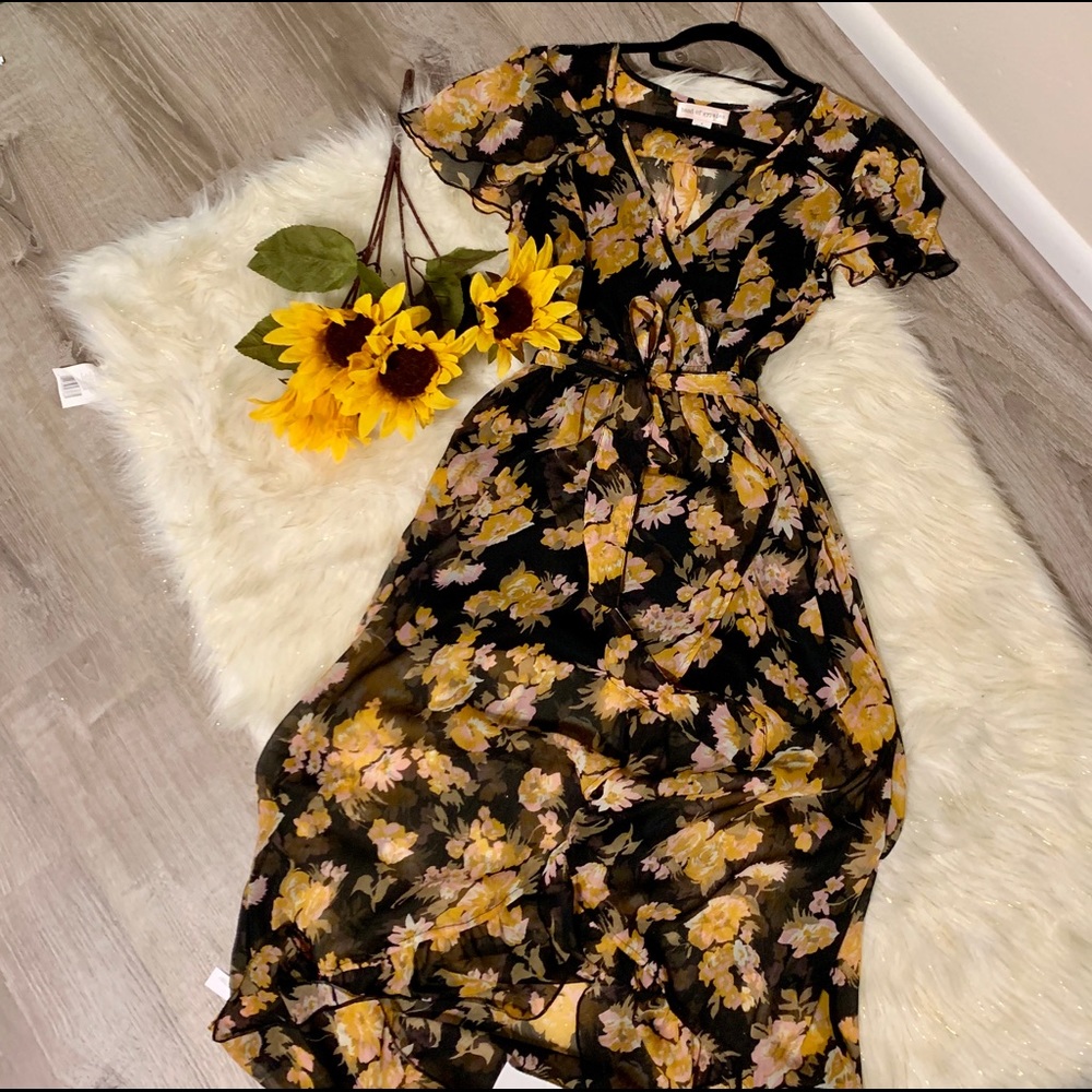 Band of gypsies dress floral size small